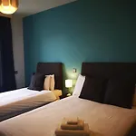 The Bank House 4*