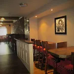 בית הארחה The Bank House